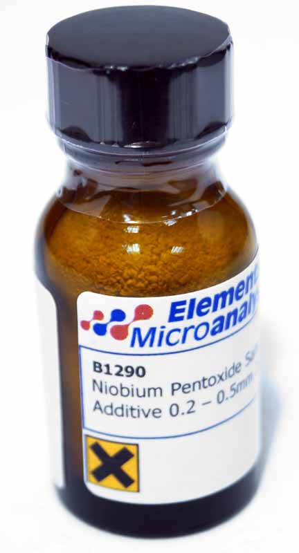 Niobium Pentoxide Sample Additive 0.2 – 0.5mm 25g